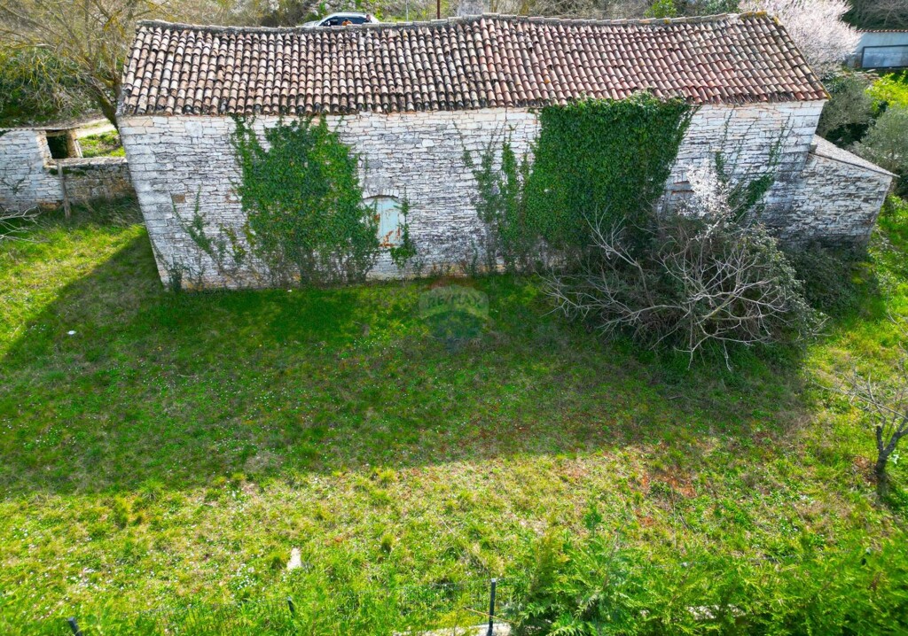 Image 6321771 - 5