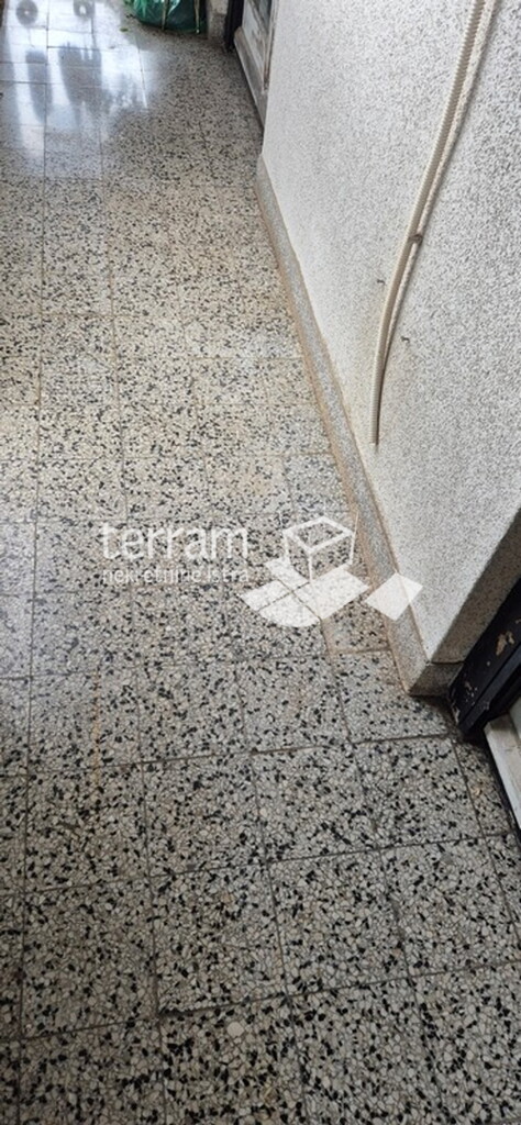 Image 6321772 - 15