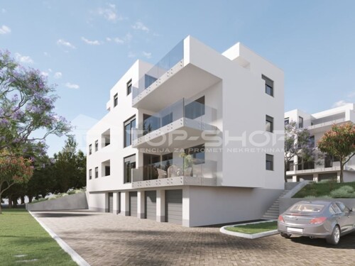 NOVOGRADNJA! Perjavica, 4-soban penthouse s terasama+parkingom,125 m2