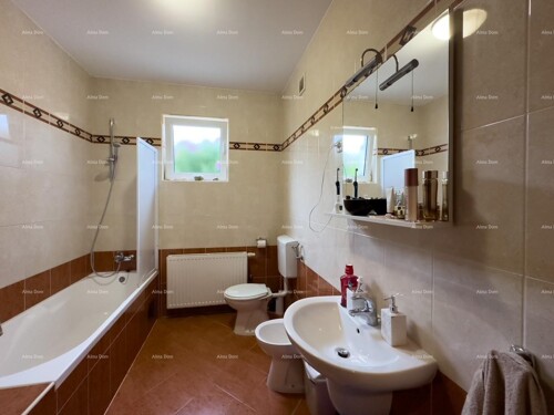 Thumbnail 6321968 - 10