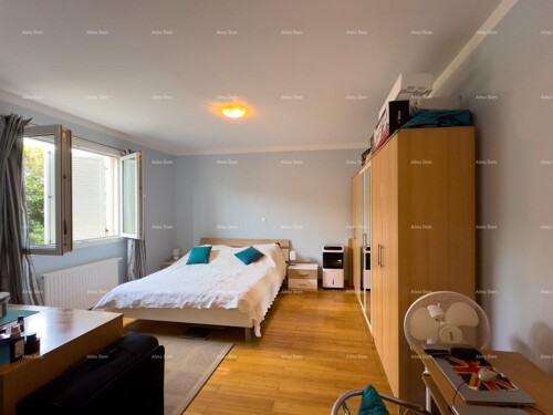 Thumbnail 6321968 - 12