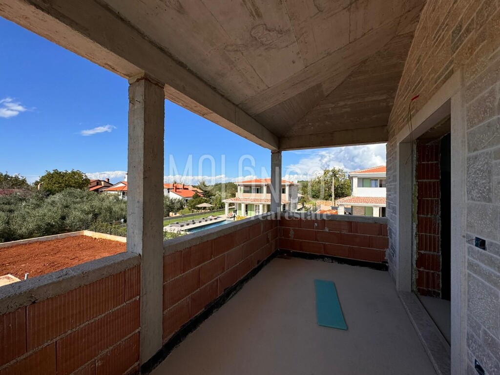 Image 6322144 - 10