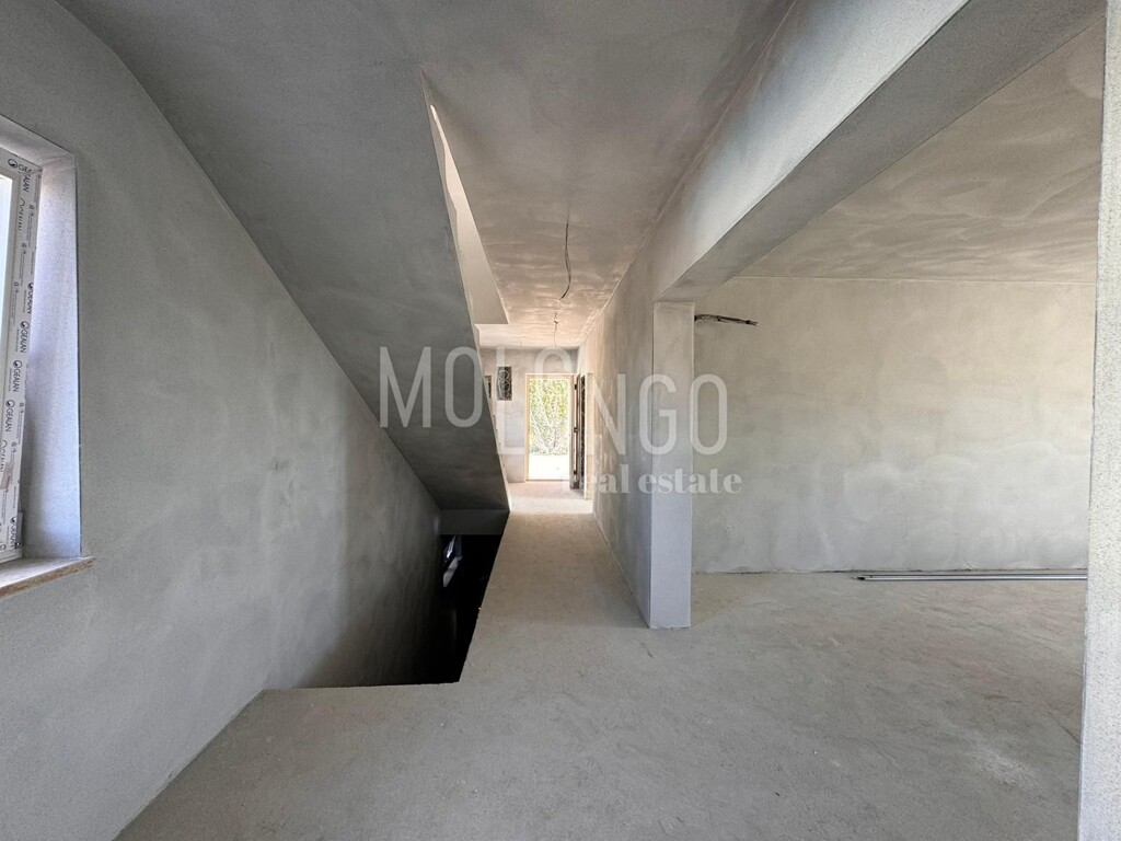 Image 6322144 - 22