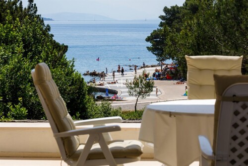 Otok Krk, Krk - stan 100 m2 na samom moru