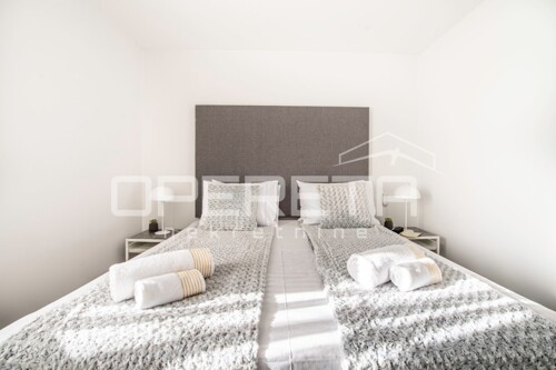 Thumbnail 6322451 - 4