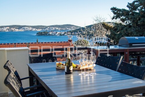 Thumbnail 6322451 - 9