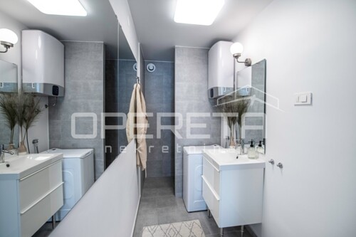 Thumbnail 6322451 - 6