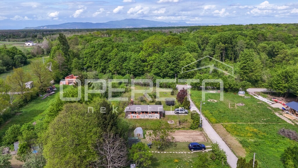 Image 6322458 - 6