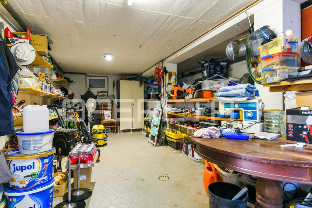 Image 6322460 - 24
