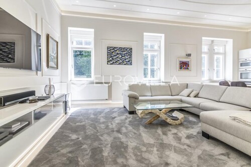 Thumbnail 6322565 - 5