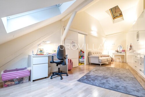 Thumbnail 6322565 - 12