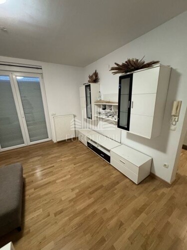 PENTHOUSE-STRMEC-184m2, 1790€/m2
