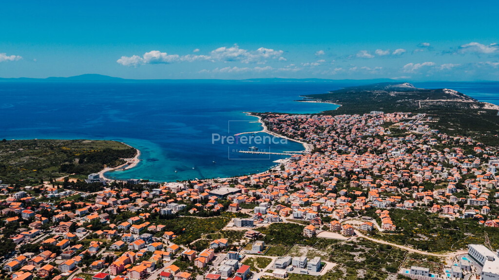 Image 6322712 - 1