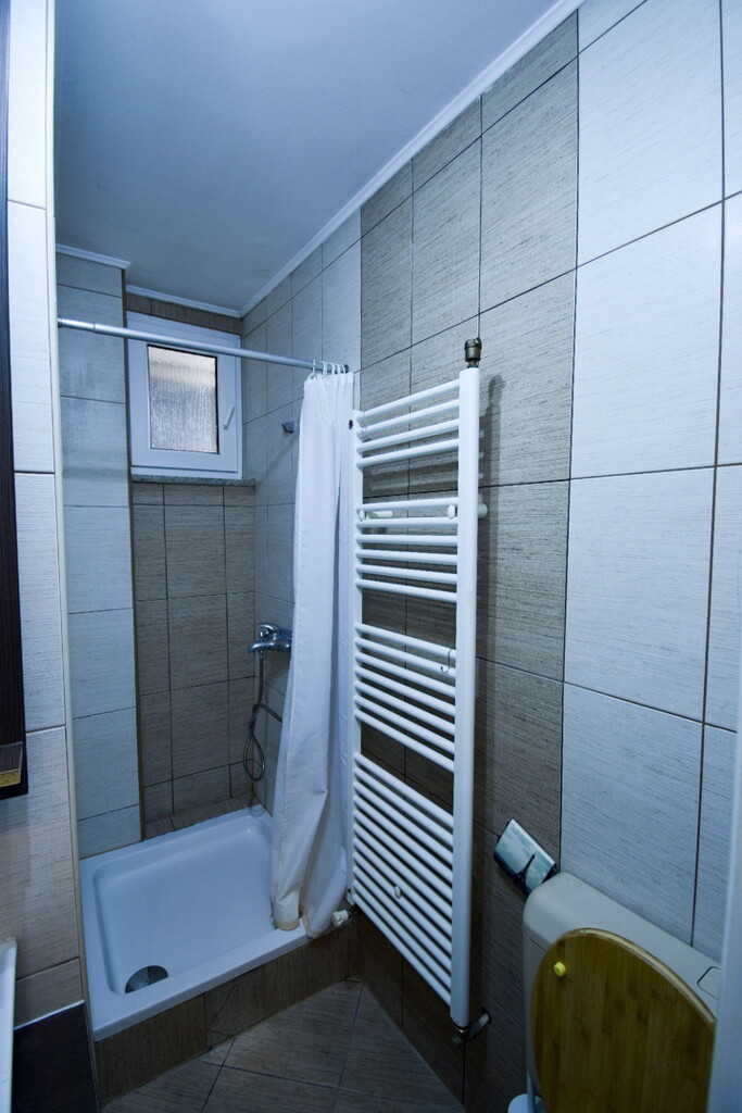 Image 6322723 - 9