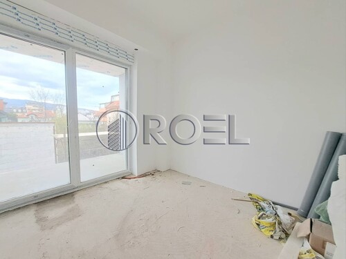 Thumbnail 6322783 - 5