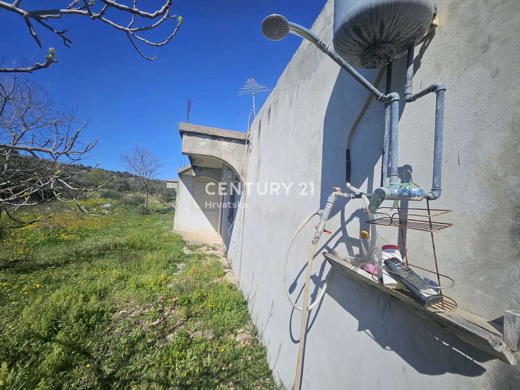 Image 6323084 - 10