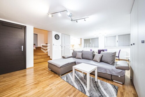Zagreb, Centar, Draškovićeva ulica, dvoetažan trosoban stan 85 m2