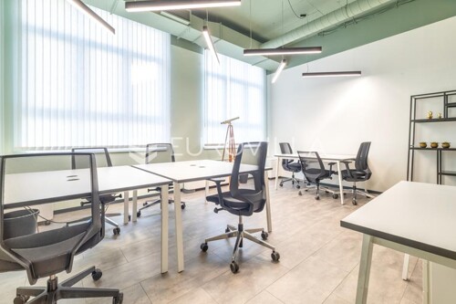 Thumbnail 6323206 - 4