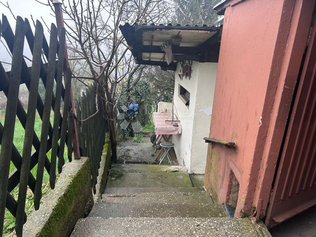 Image 6323260 - 10