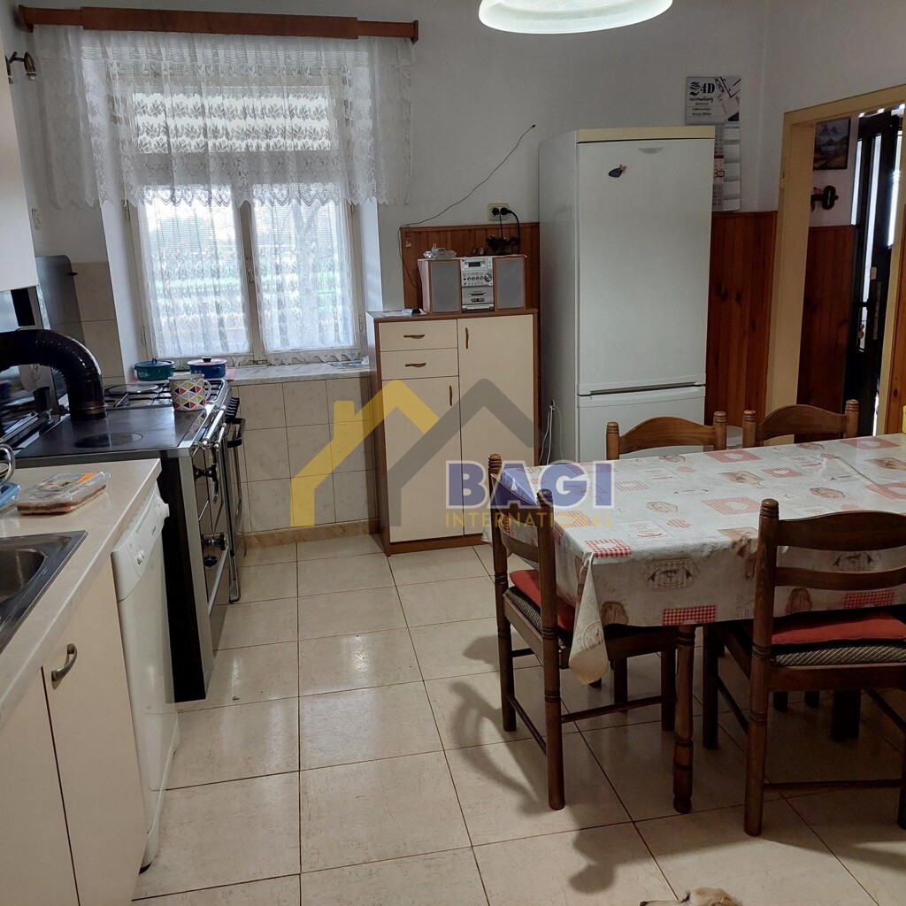 Image 6323280 - 6