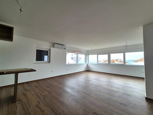 RIJEKA,KASTAV- NOVOGRADNJA, penthouse 3S+DB, garaža, pogled