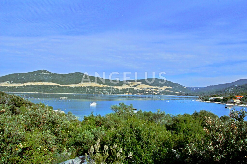 Image 6323386 - 3