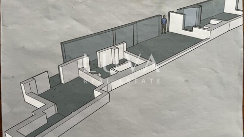 Thumbnail 6323390 - 5