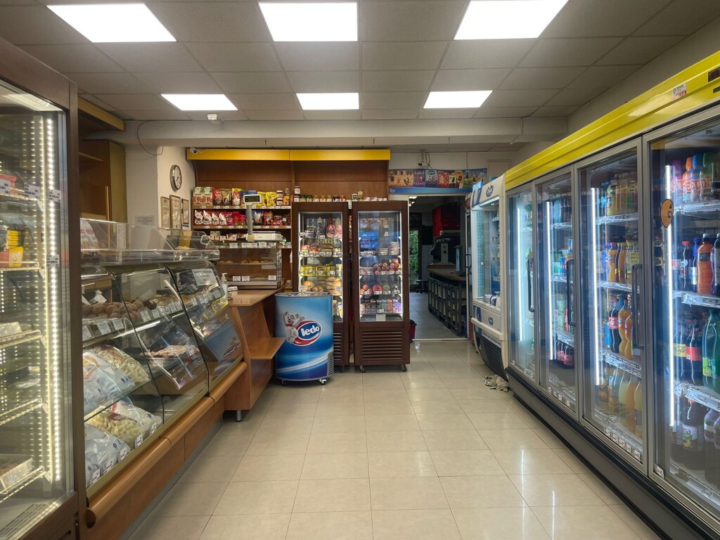 Image 6323440 - 9