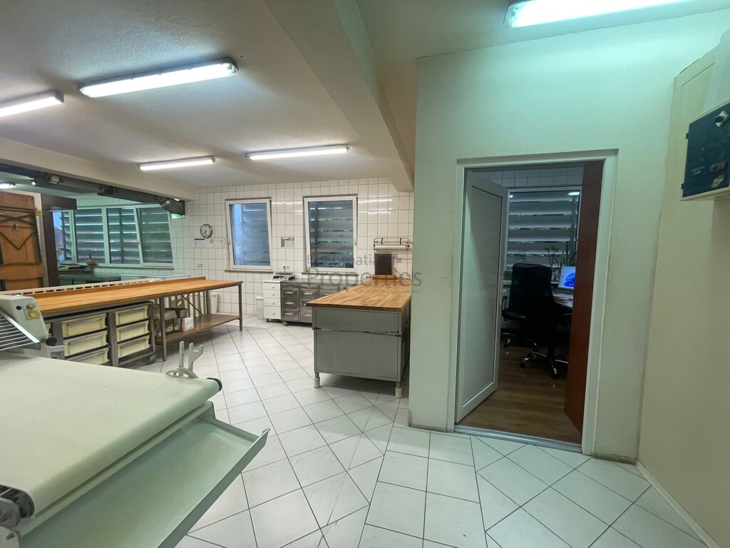 Image 6323440 - 1
