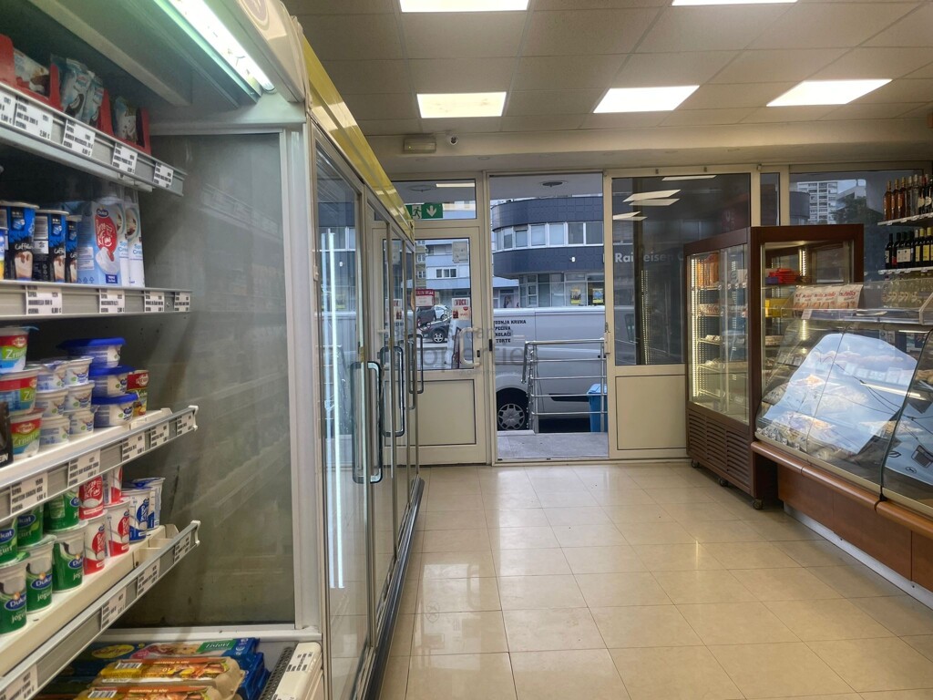 Image 6323440 - 7