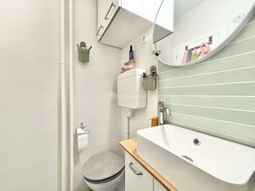 Thumbnail 6323448 - 9