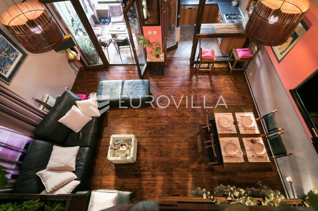 Image 6323744 - 6