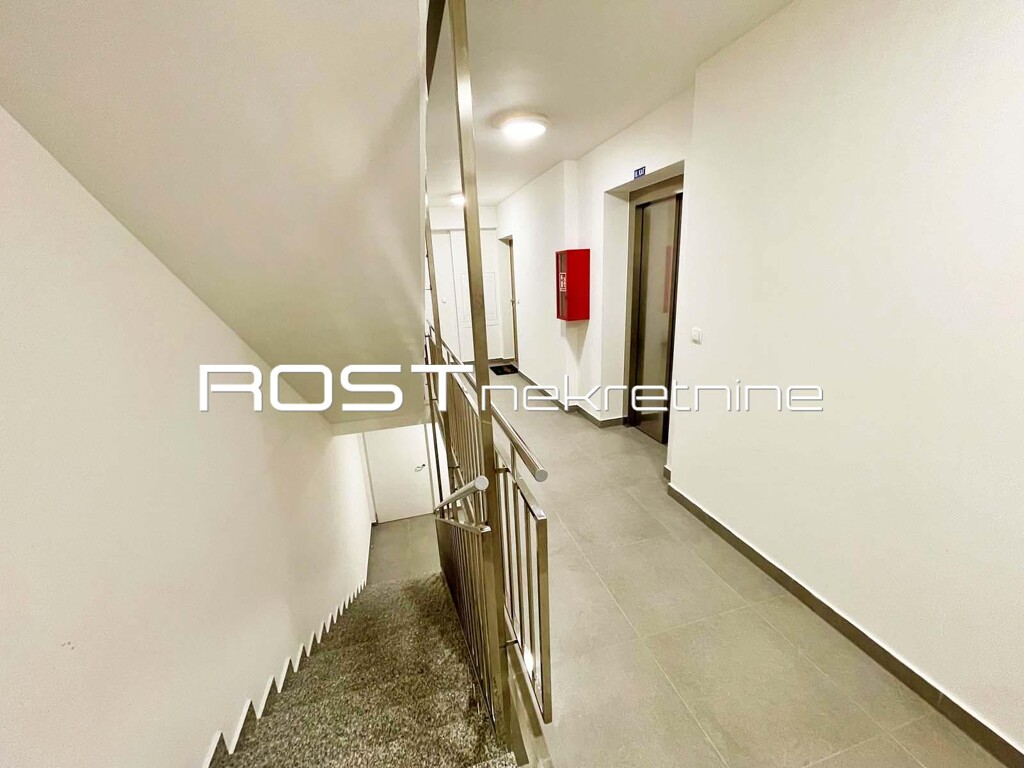 Image 6323774 - 28