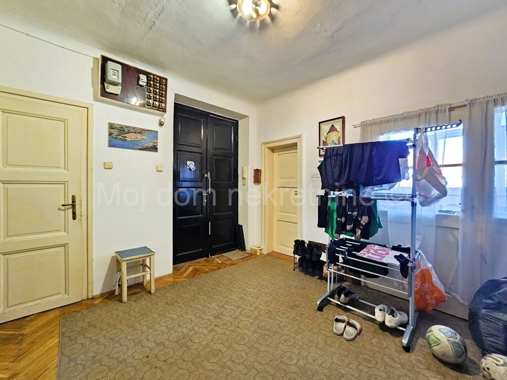 Image 6323821 - 6