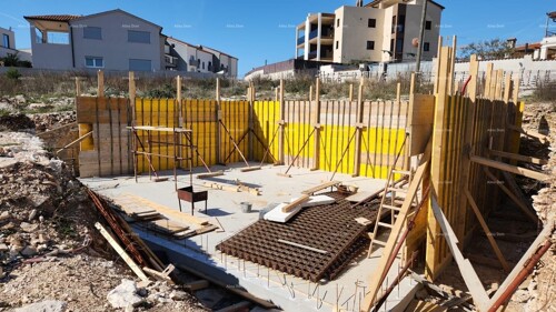 Stan Prodaja stanova u novoj projektu, 200 m od mora Medulin!