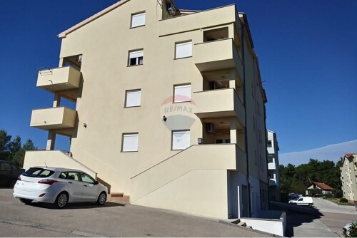 POSEDARJE, DVOSOBNI APARTMAN S POGLEDOM NA MORE