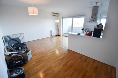 Stan - Prodaja, Zagreb, Bukovac, 82 m2, 2 parkirna, terasa, balkon