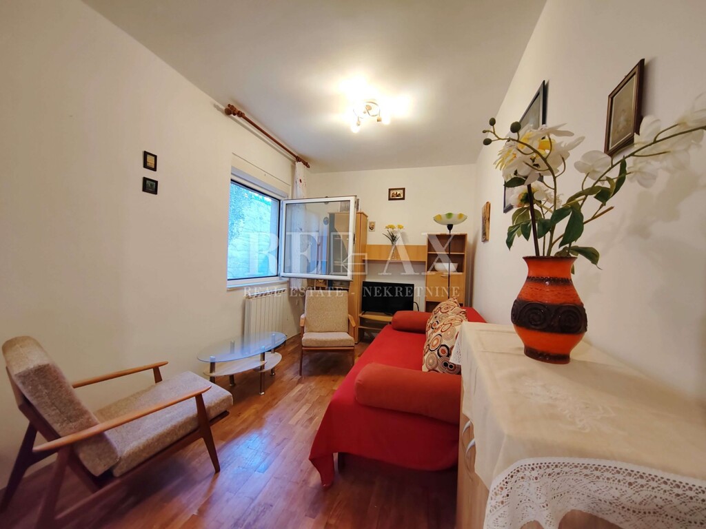 Image 6323869 - 4