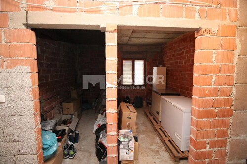 Thumbnail 6323908 - 7