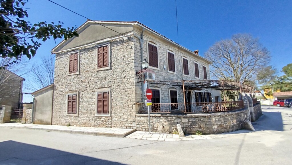 Image 6323946 - 1