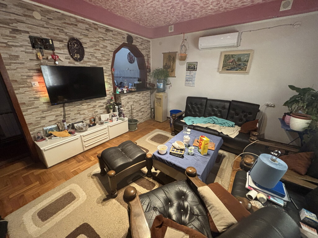 Image 6323955 - 1