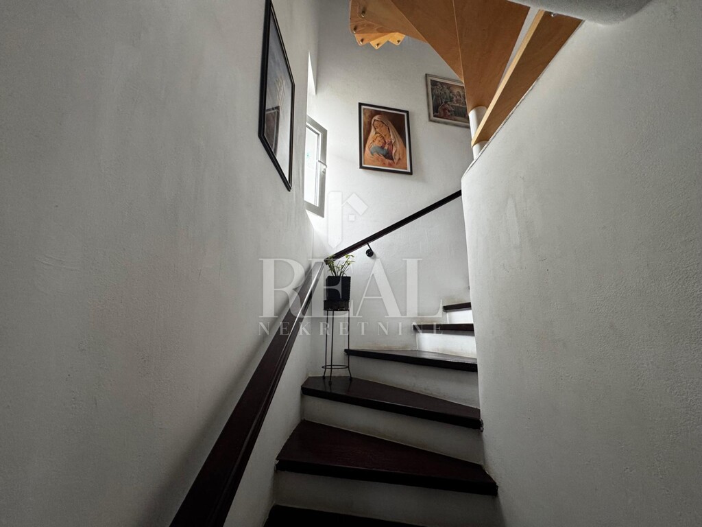 Image 6324177 - 14