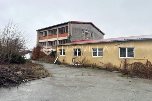 Vinkovci, Kanovci, skladišno-proizvodni pogon na zemljištu 5150 m2 odlična...