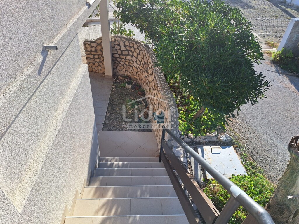 Image 6324317 - 9