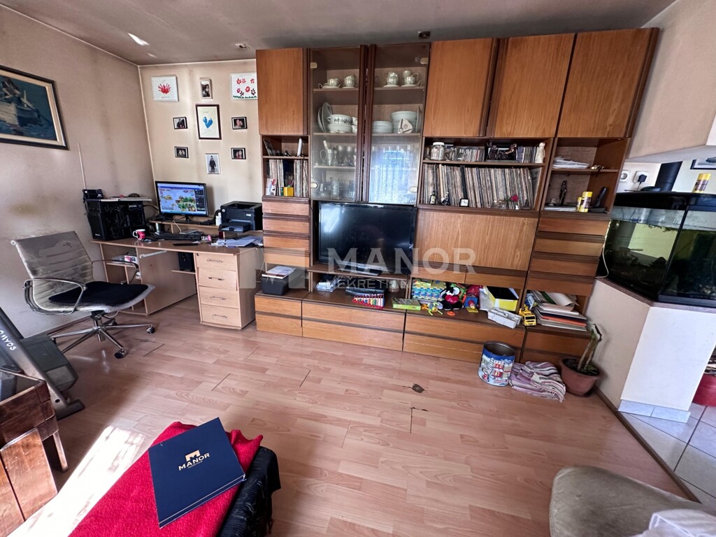 Image 6324566 - 4
