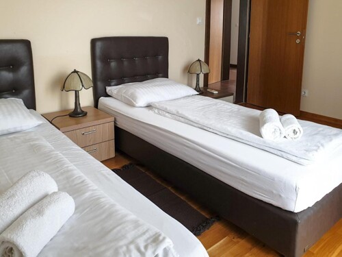 Thumbnail 6324592 - 10