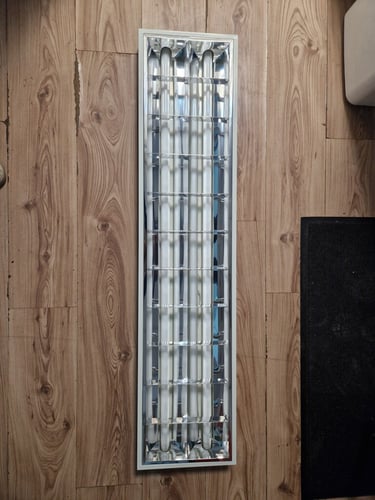 Pravokutna rasvjeta za ured - 122x28x8 - Dostupno 10 KOMADA