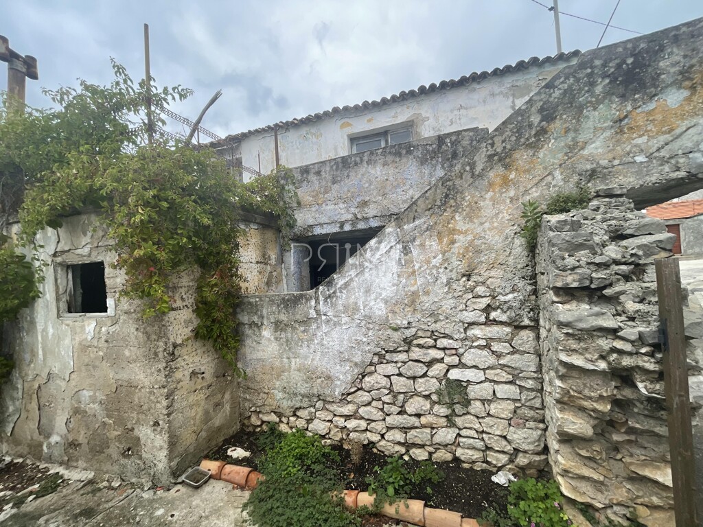 Image 6324750 - 3