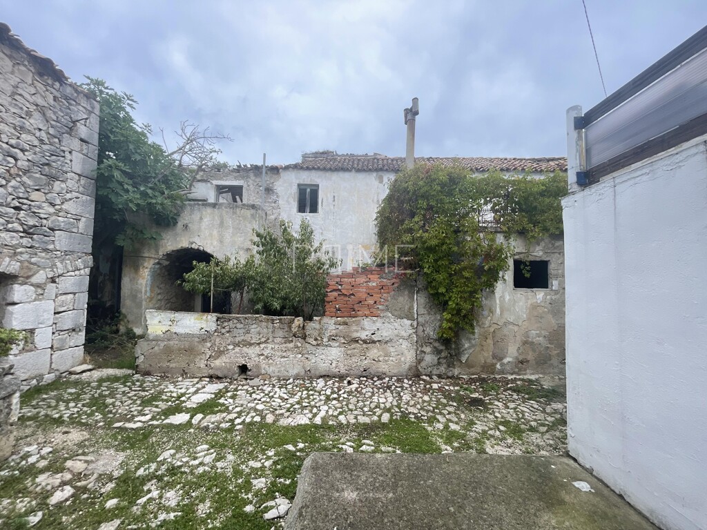 Image 6324750 - 5