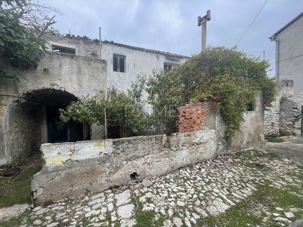 Image 6324750 - 2